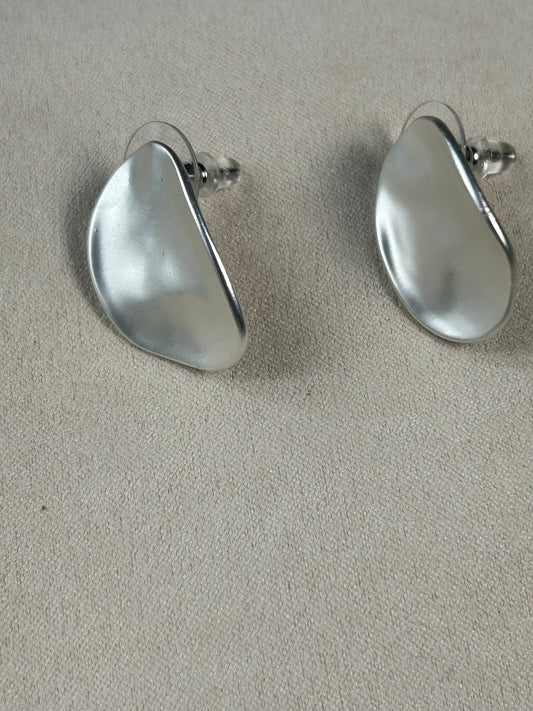 modern stud earrings